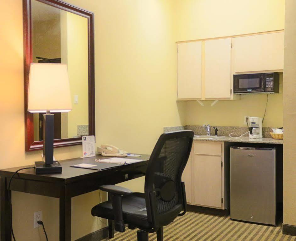 Candlewood Suites Stafford Houston Exterior foto